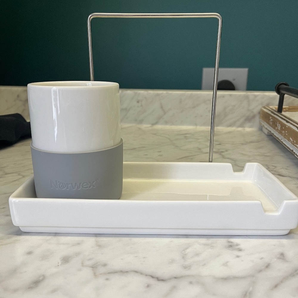 Norwex kitchen sink caddy